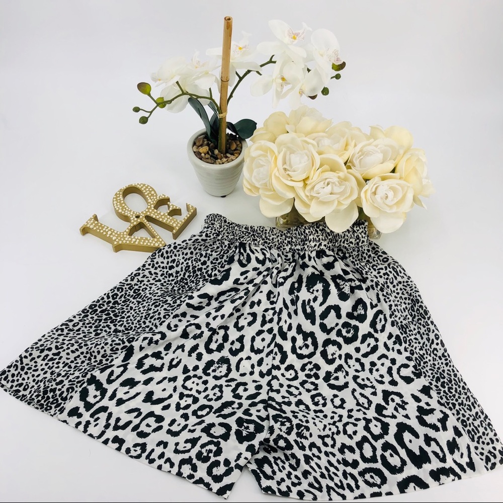 Leopard Cheetah Satin Shorts - Picture 2 of 3